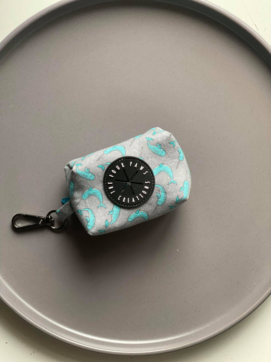 Whale of a time Poo bag holder