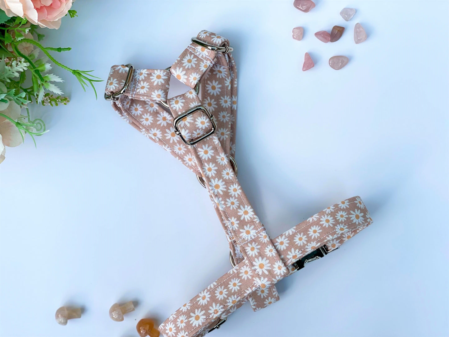 Oopsy-Daisy Fabric Strap Harness