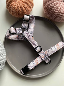 December Blossom Fabric Strap Harness